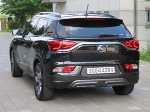 Ssangyong Korando - Vista 8