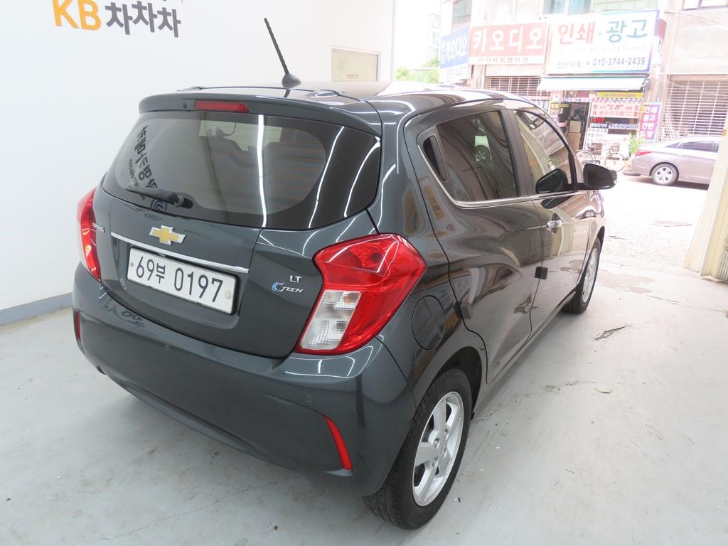 Chevrolet Spark - Vista 4