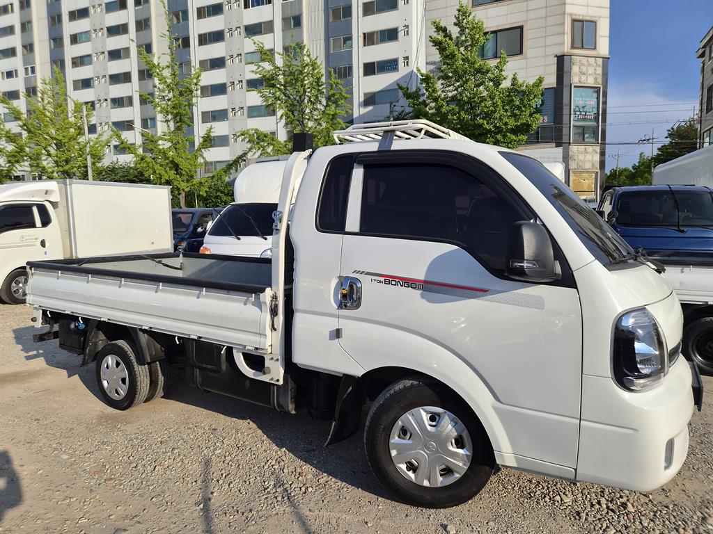 Small Truck Cargo (small) - Vista 2