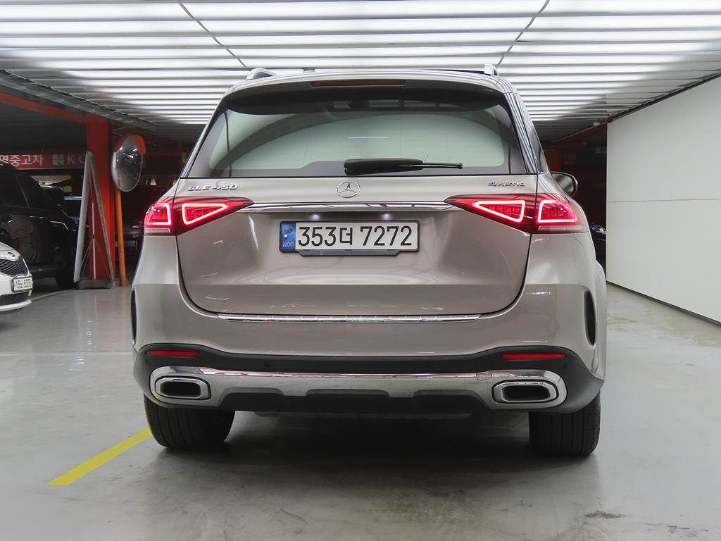 Mercedes Benz GLE Class - Vista 3