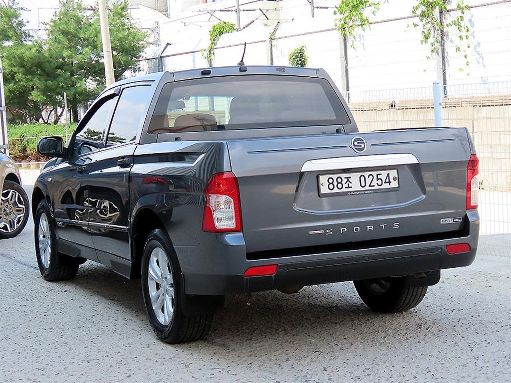 Ssangyong Korando - Vista 3