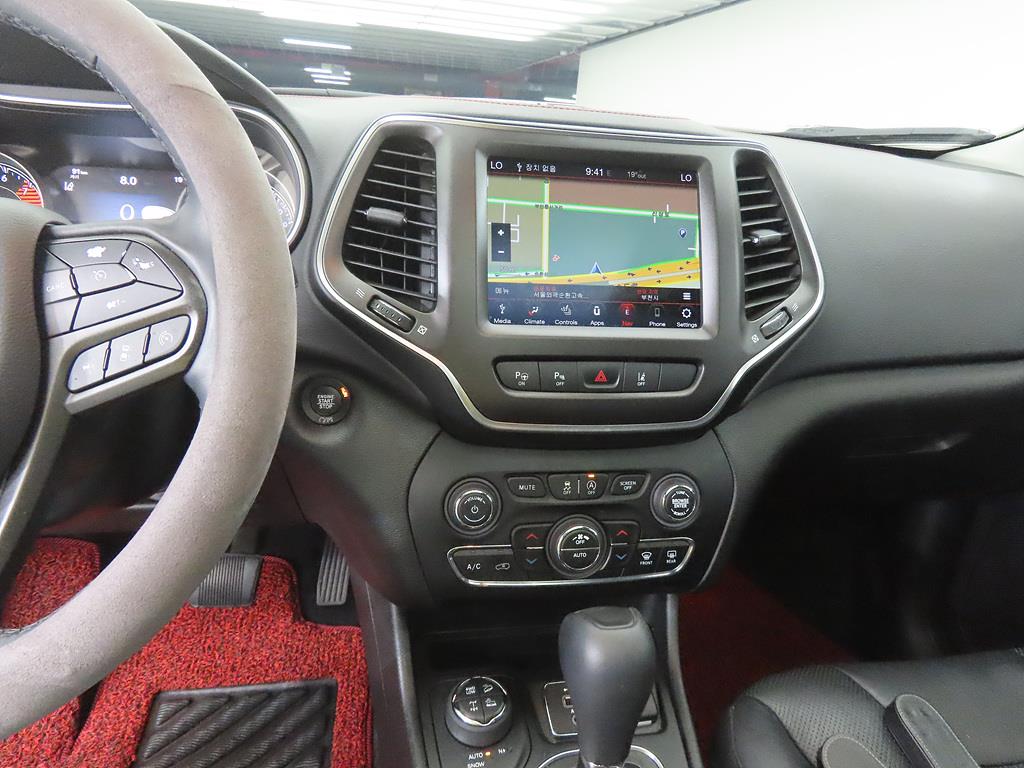 Jeep Cherokee - Vista 10