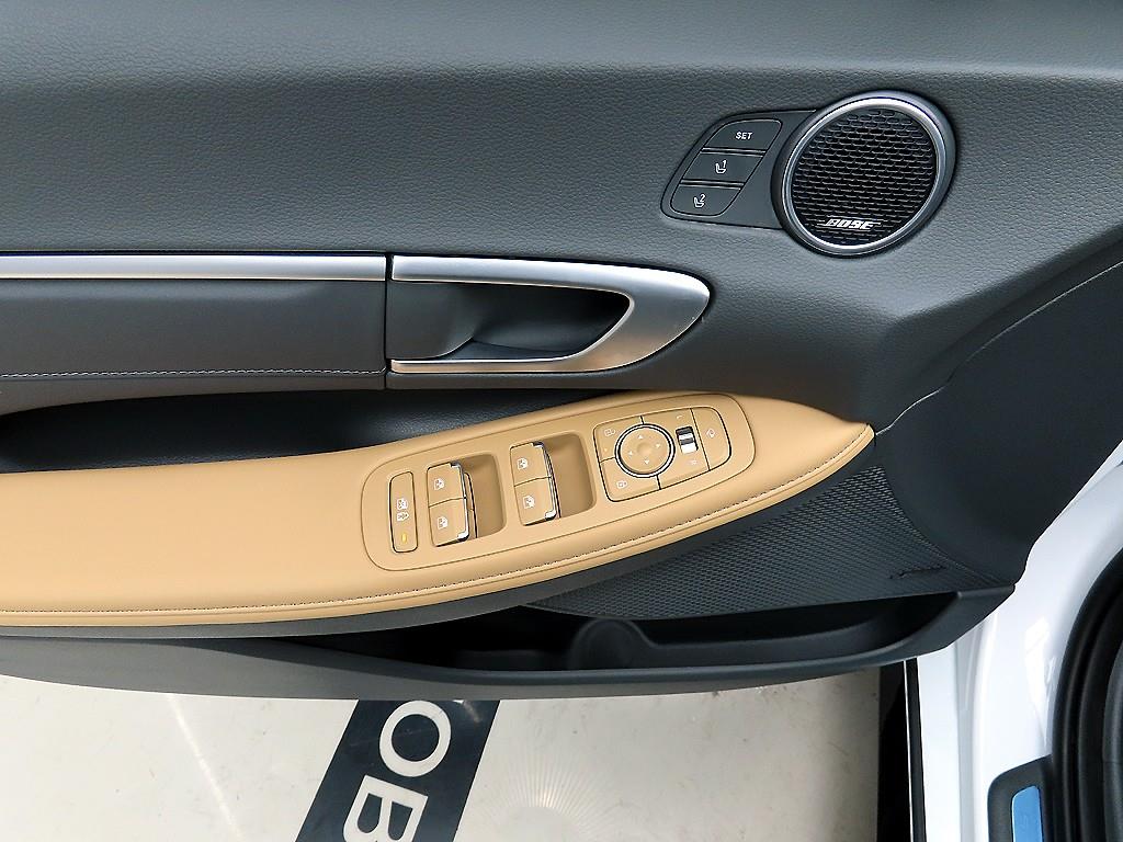 HYUNDAI Sonata - Vista 11