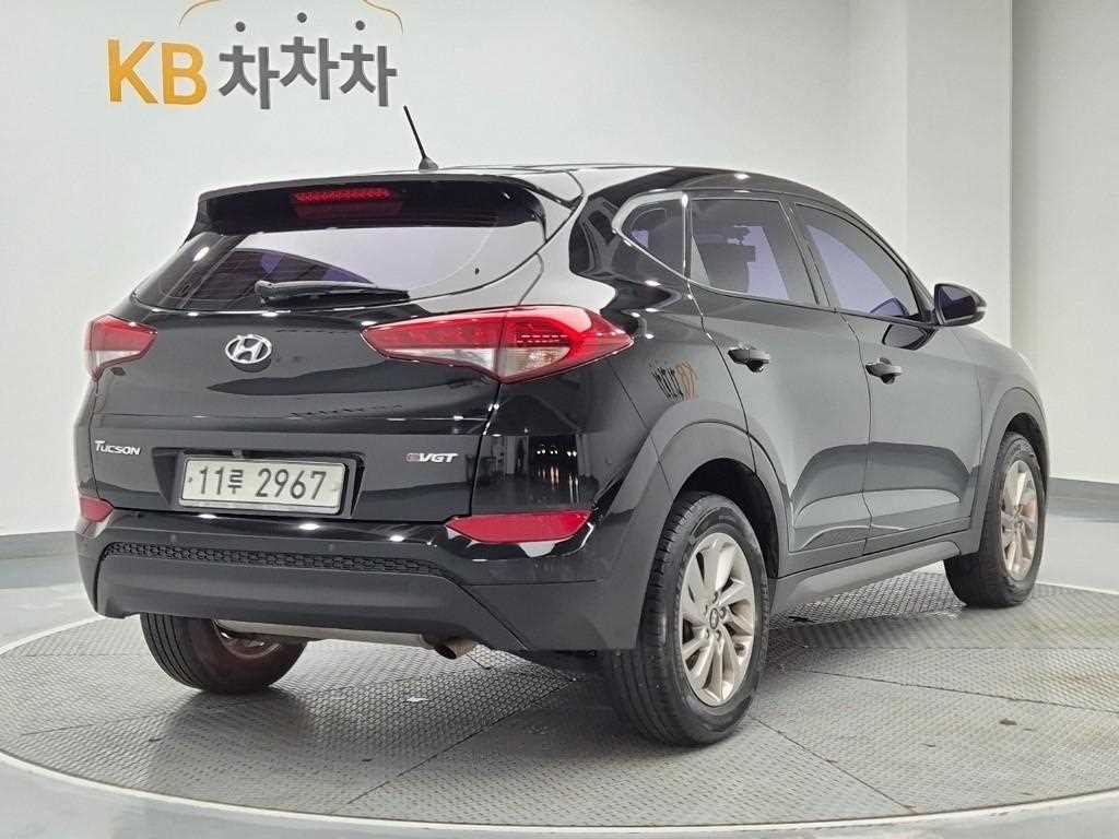 HYUNDAI Tucson - Vista 3