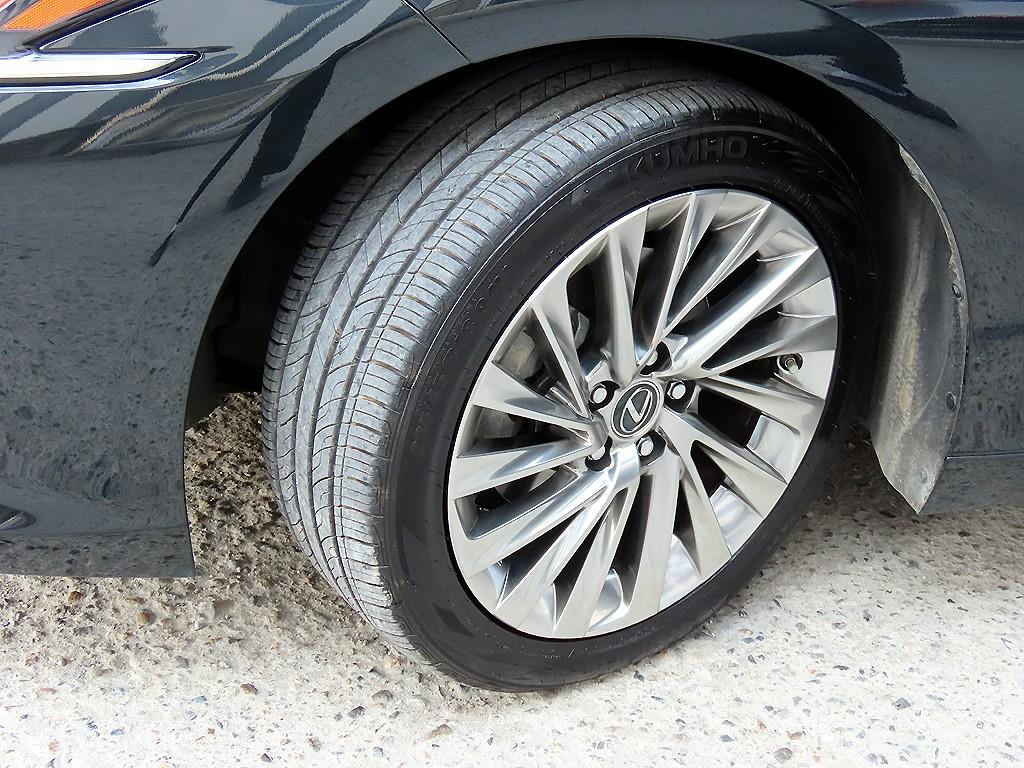 Lexus ES 2021 Negro - Importación desde Corea - HF Imports Iquique - Foto 20