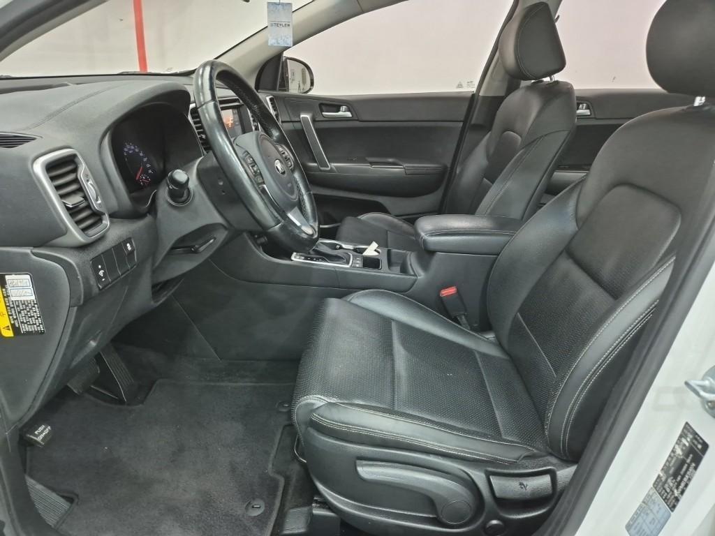KIA Sportage - Vista 11