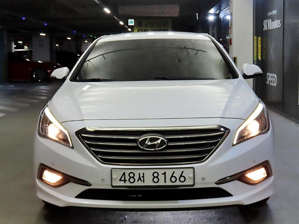 HYUNDAI Sonata - Vista 2