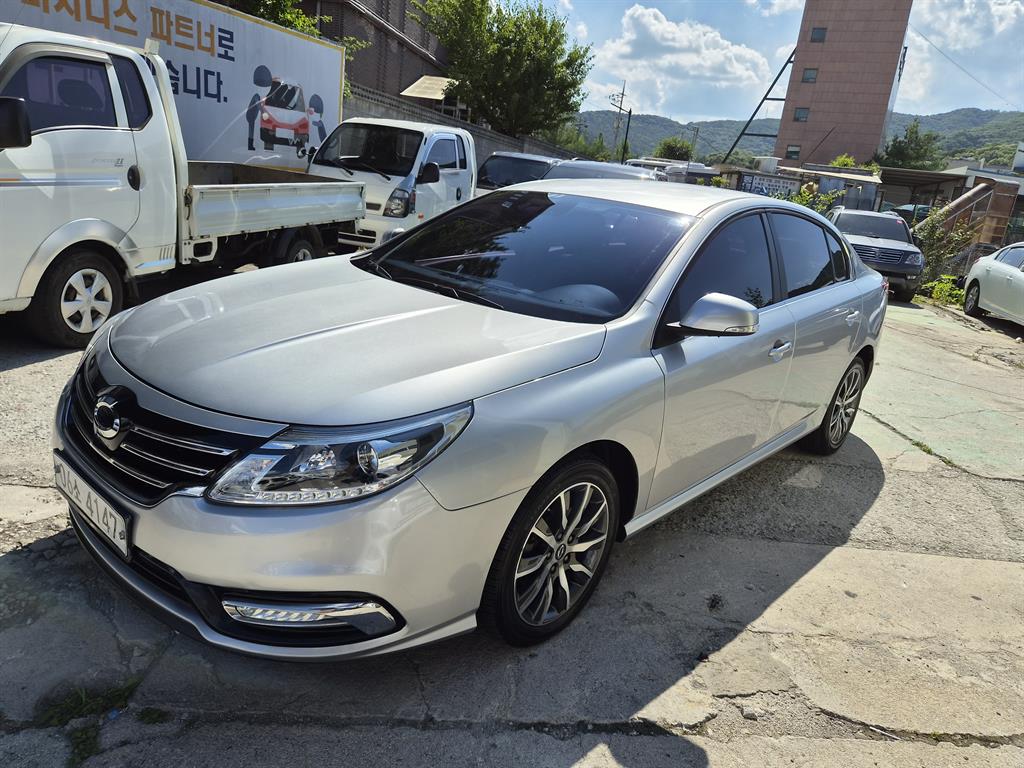 SAMSUNG SM5 2018 Plateado - Importación desde Corea - HF Imports Iquique - Foto 1