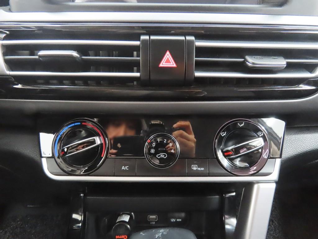 KIA Seltos - Vista 12