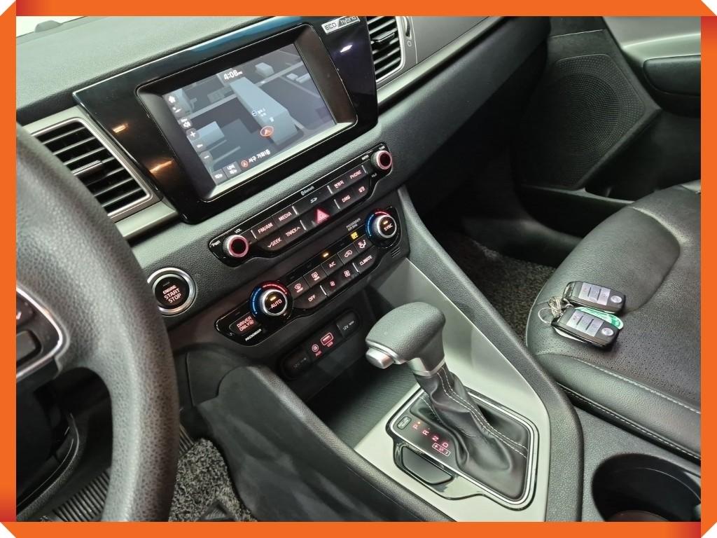 KIA Niro - Vista 12