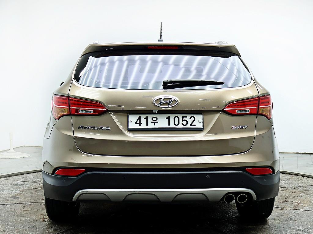 HYUNDAI Santa Fe - Vista 5
