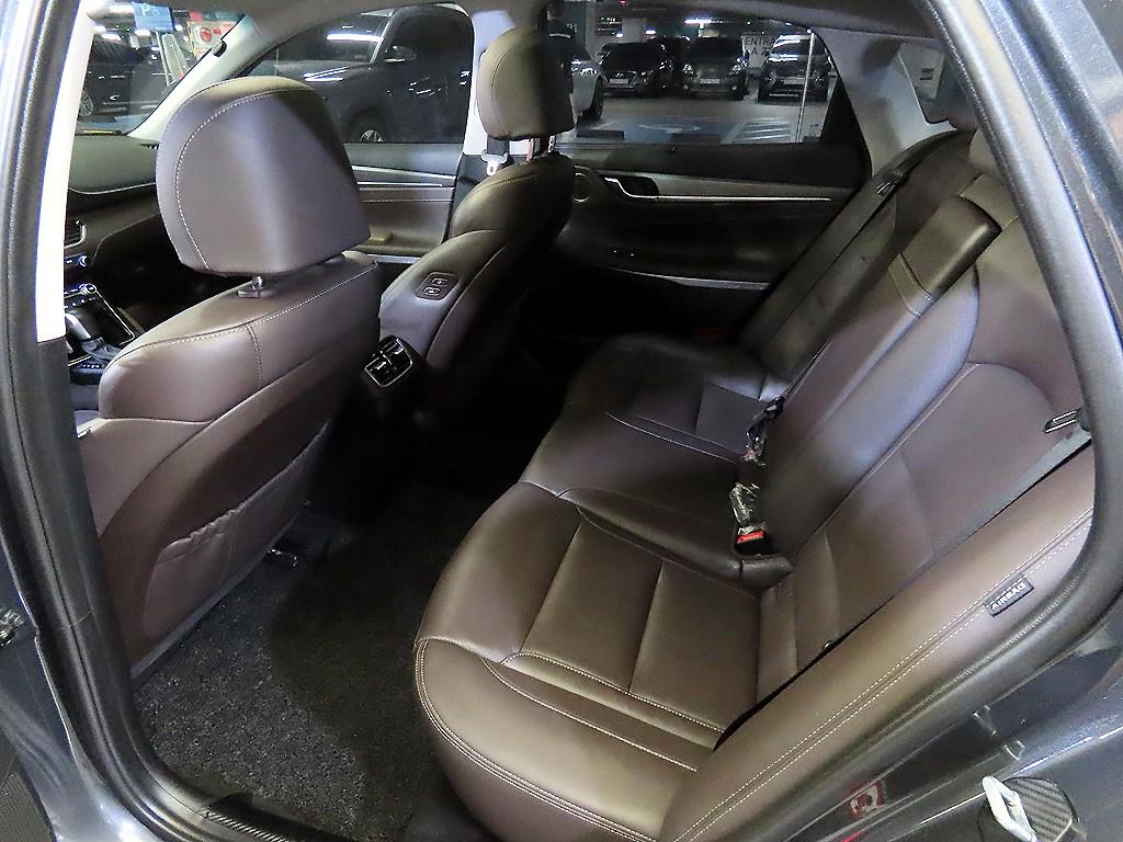 HYUNDAI Grandeur - Vista 7