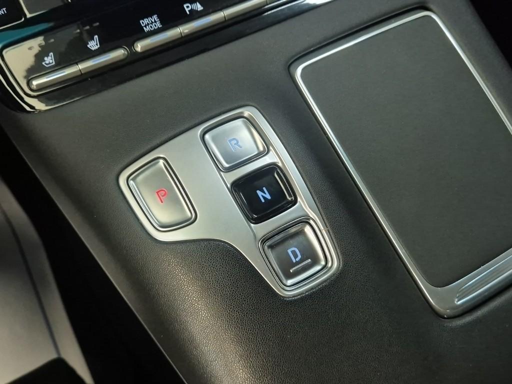 HYUNDAI Grandeur - Vista 8