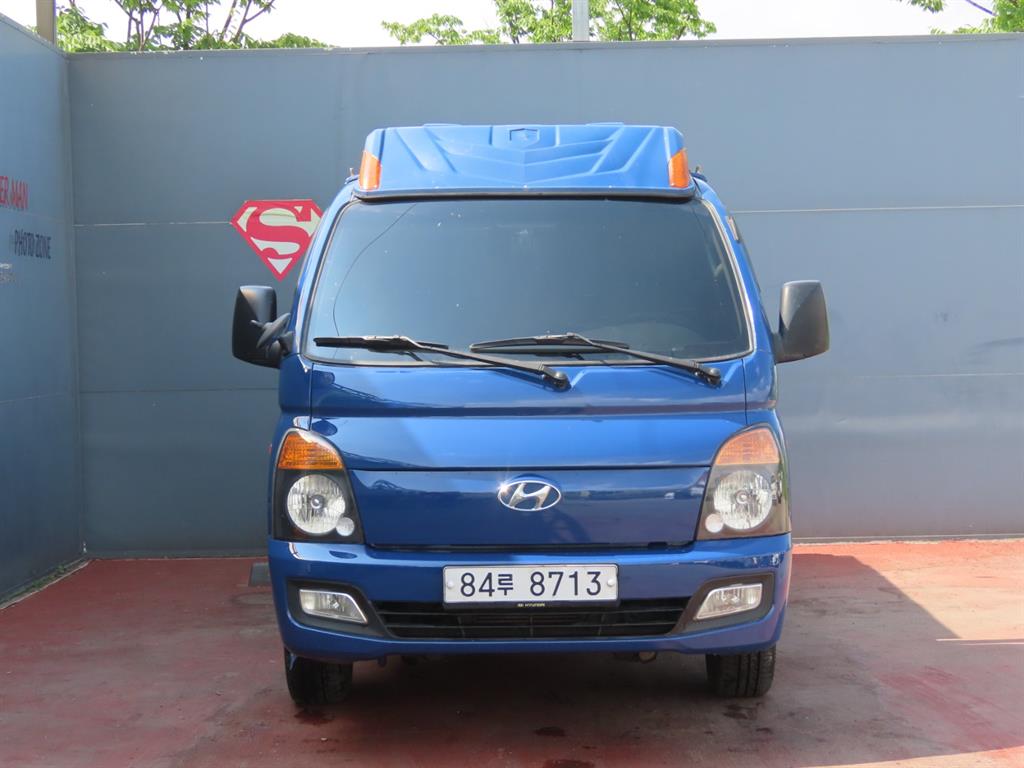 Small Truck Cargo (small) - Vista 3