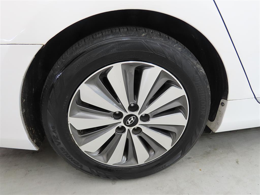 HYUNDAI Grandeur 2017 Blanco - Importación desde Corea - HF Imports Iquique - Foto 20