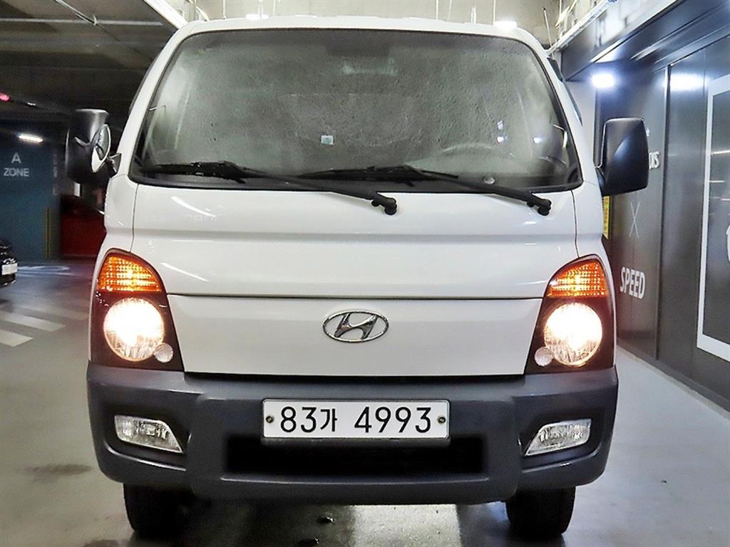 Small Truck Cargo (small) - Vista 2