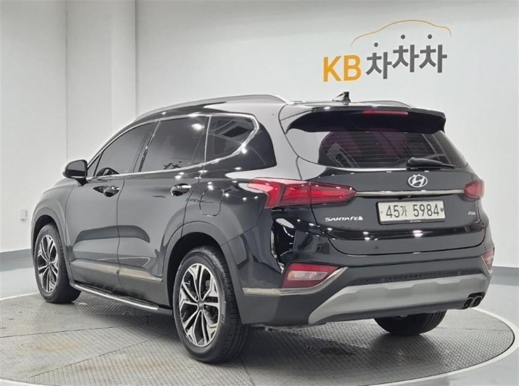 HYUNDAI Santa Fe - Vista 3