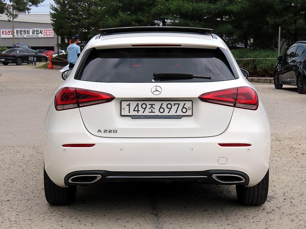Mercedes Benz A Class - Vista 4