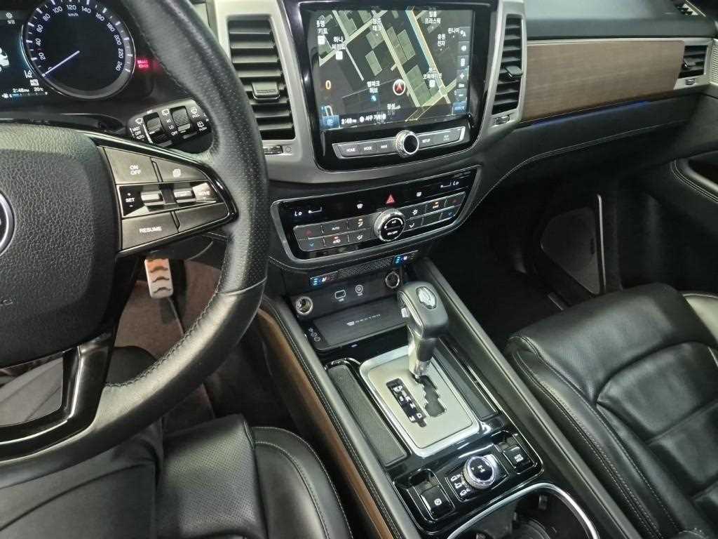 Ssangyong Rexton - Vista 10