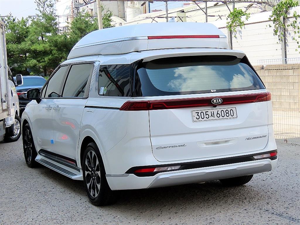 KIA Carnival - Vista 3