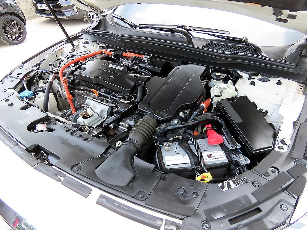 Honda Accord 2018 Blanco - Importación desde Corea - HF Imports Iquique - Foto 19
