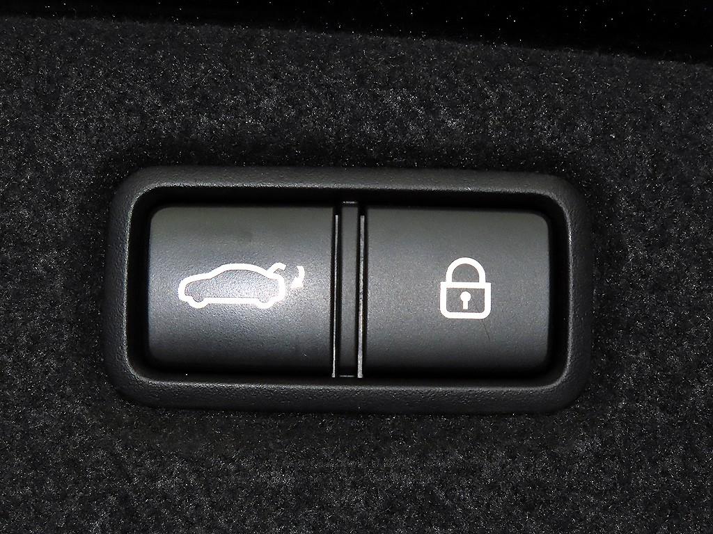 Genesis G90 2020 Negro - Importación desde Corea - HF Imports Iquique - Foto 15