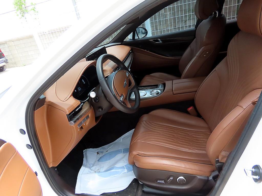 Genesis G80 - Vista 5