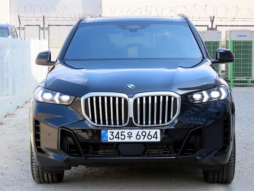 BMW X5 2025 Negro - Importación desde Corea - HF Imports Iquique - Foto 1