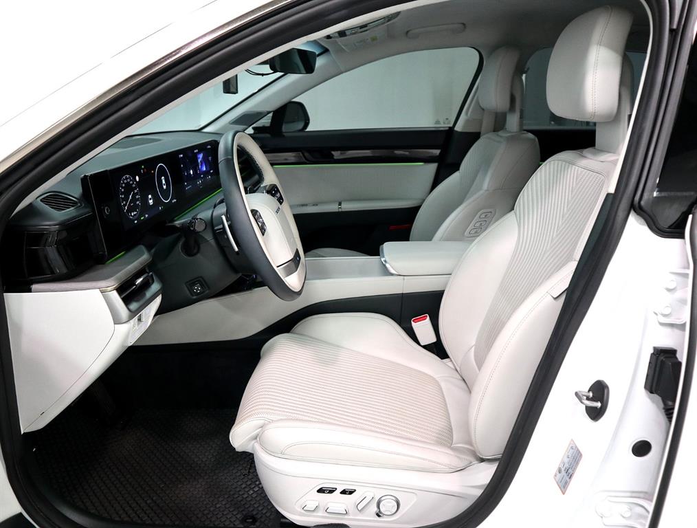 HYUNDAI Grandeur - Vista 9