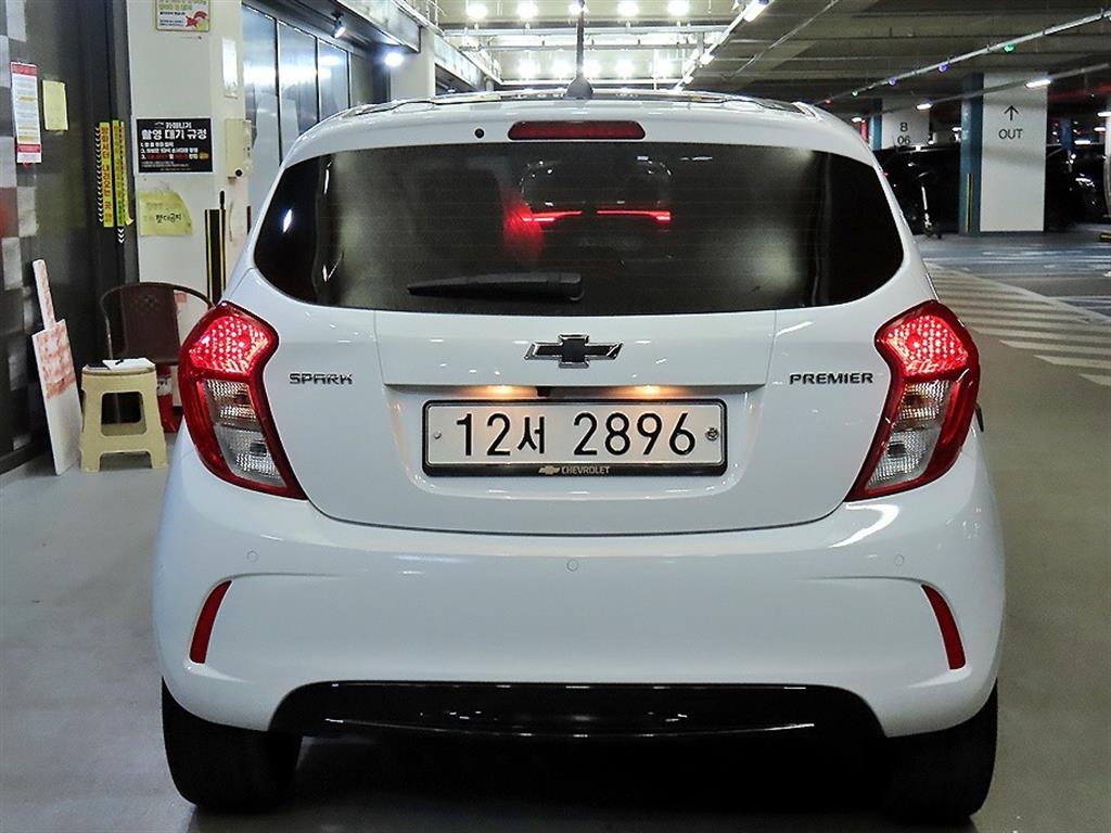 Chevrolet Spark - Vista 5