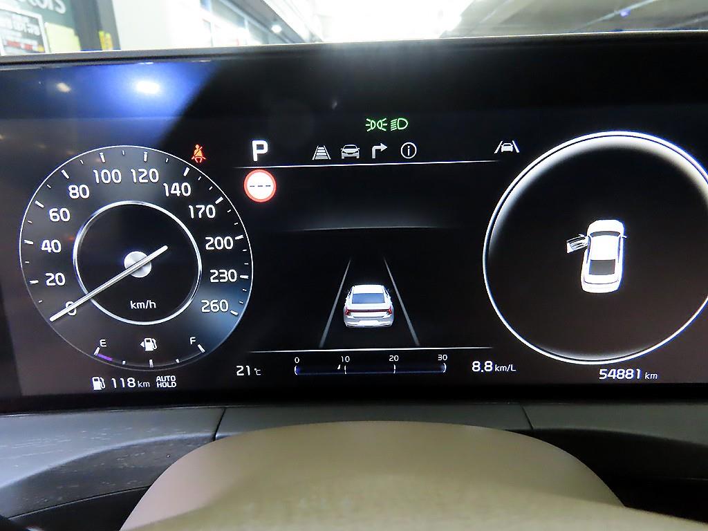 KIA K8 - Vista 9