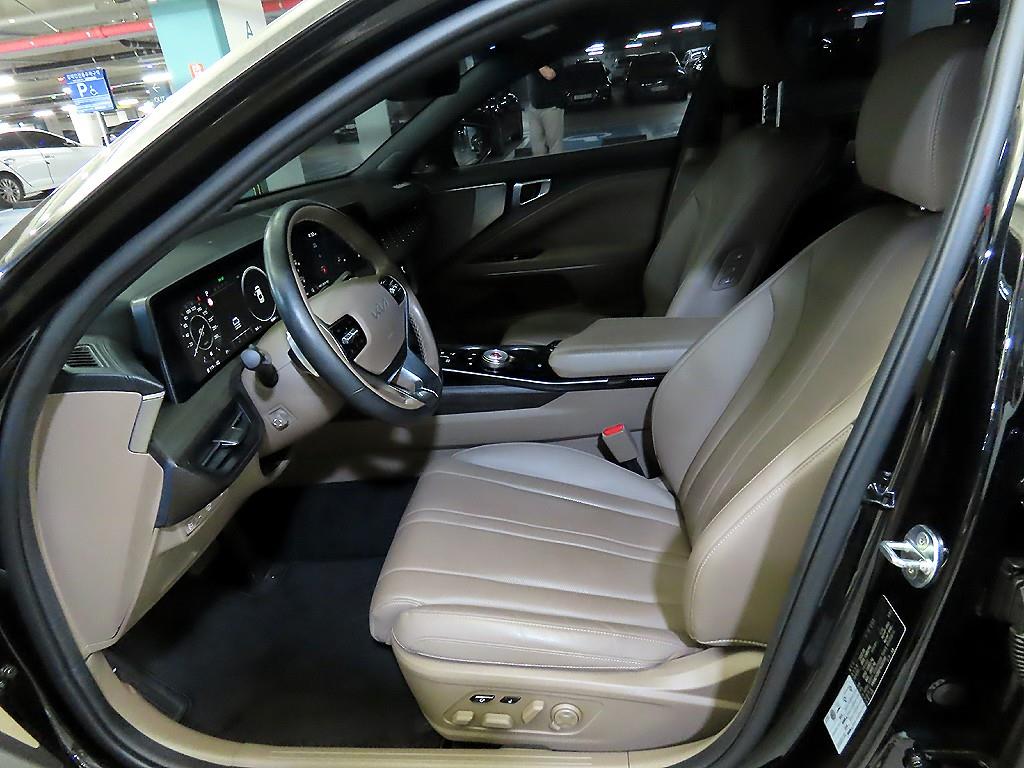 KIA K8 - Vista 6