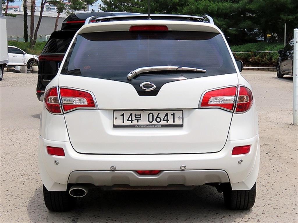 SAMSUNG QM5 - Vista 4
