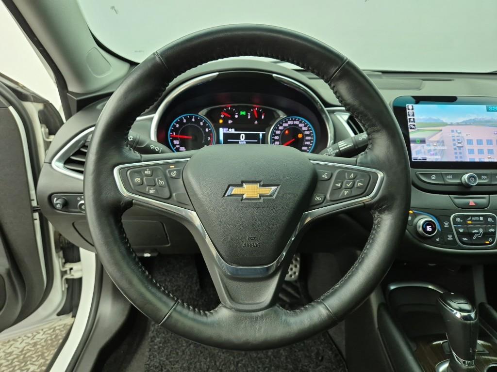 Chevrolet Malibu - Vista 9
