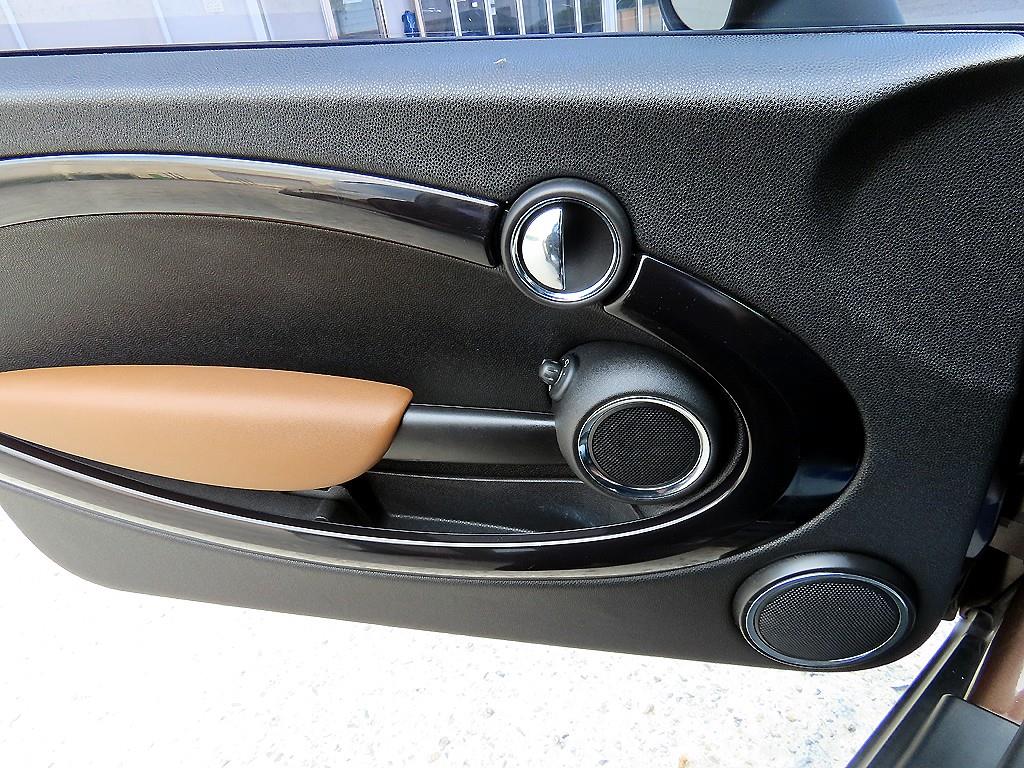 Mini Cooper - Vista 11