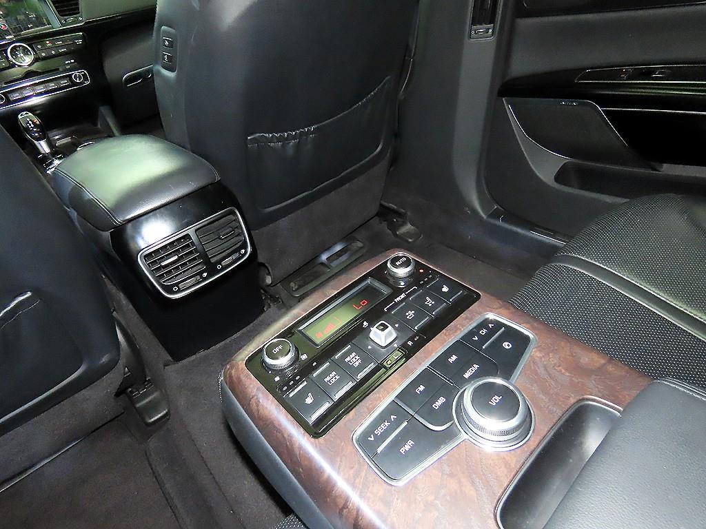 KIA K9 2013 Blanco - Importación desde Corea - HF Imports Iquique - Foto 16