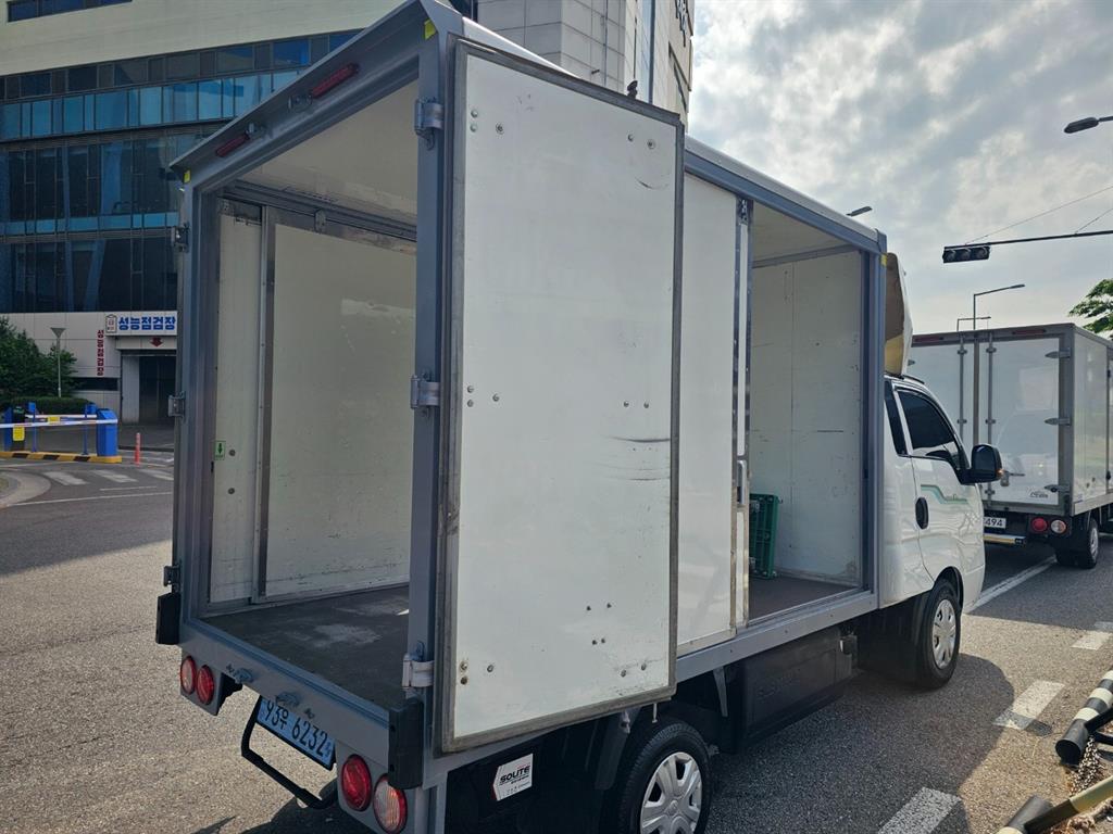 Small Truck Normal Box(High Deck) - Vista 6