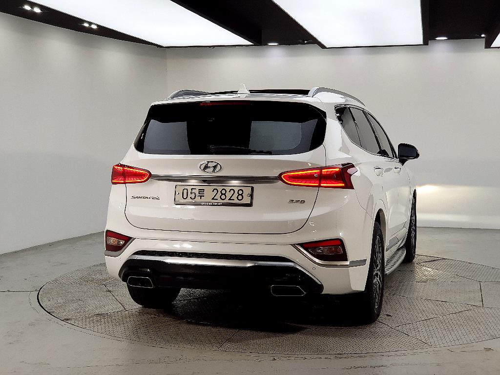 HYUNDAI Santa Fe - Vista 3