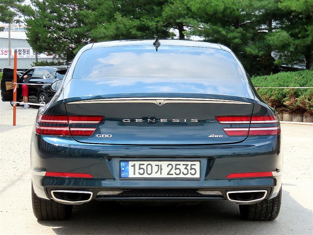 Genesis G80 - Vista 4