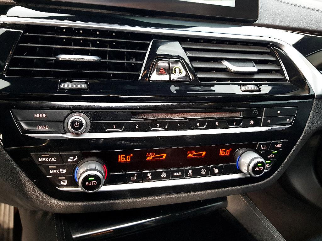 BMW 5 Series - Vista 11