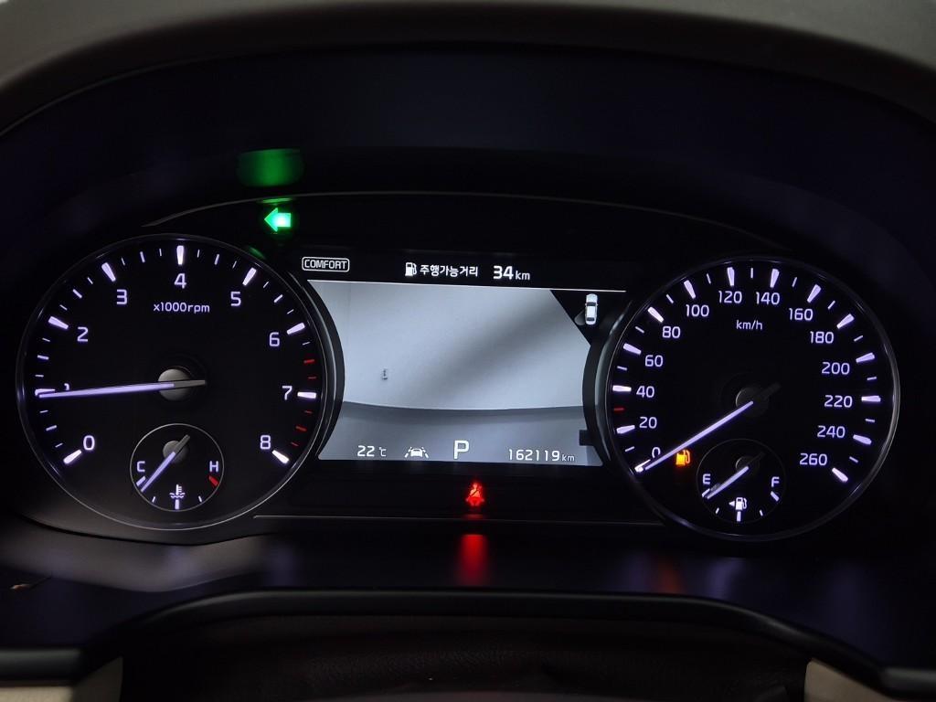 KIA K9 - Vista 6