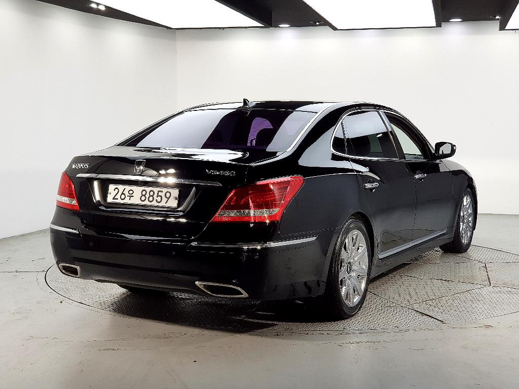 HYUNDAI Equus - Vista 4