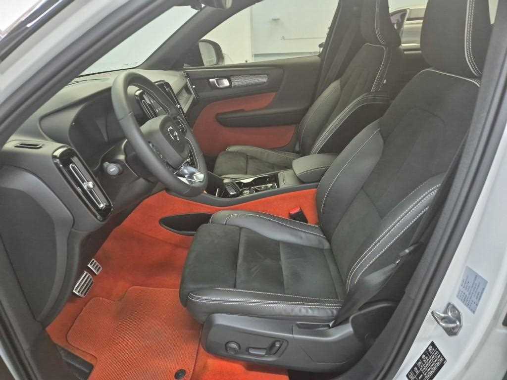 Volvo XC40 - Vista 11