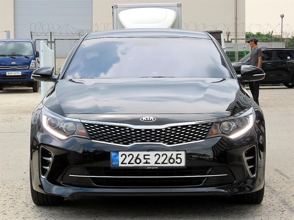 KIA K5 - Vista 2