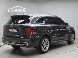 KIA Sorento - Vista 8