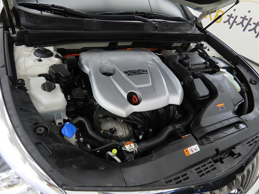 HYUNDAI Grandeur 2017 Blanco - Importación desde Corea - HF Imports Iquique - Foto 19