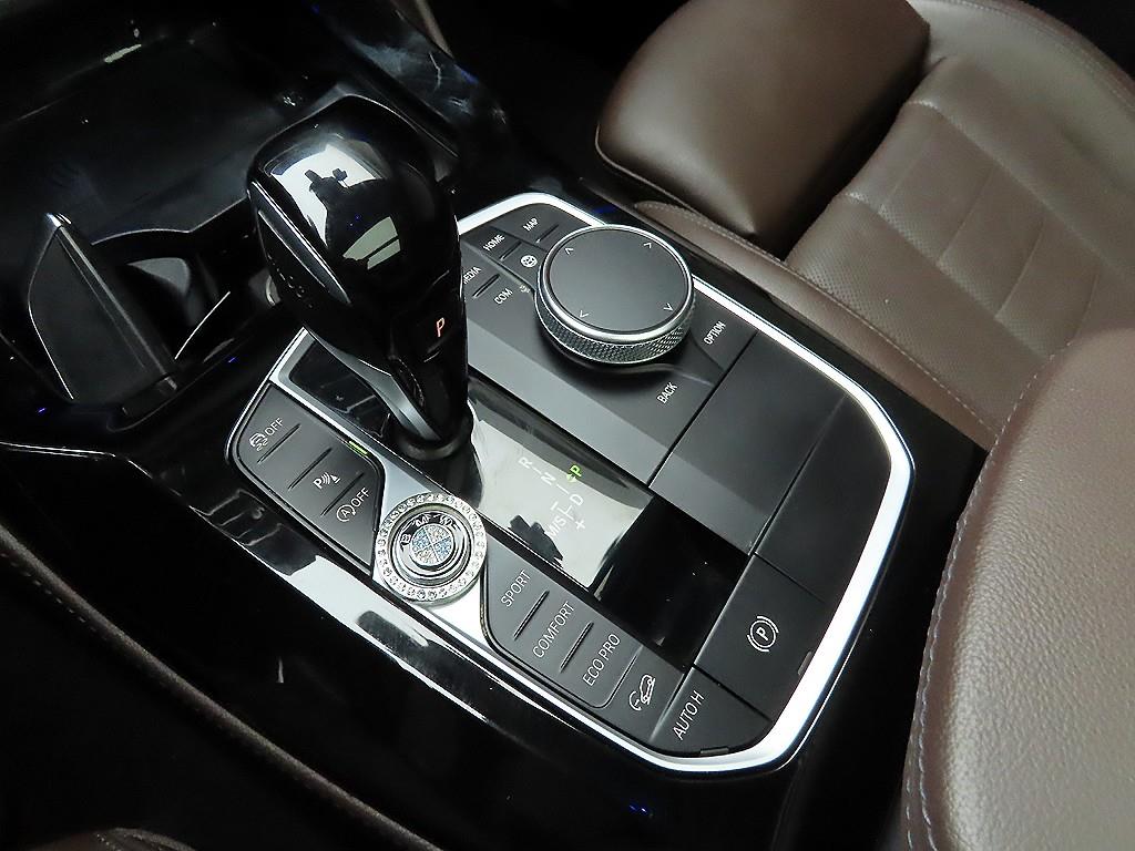 BMW X4 - Vista 10