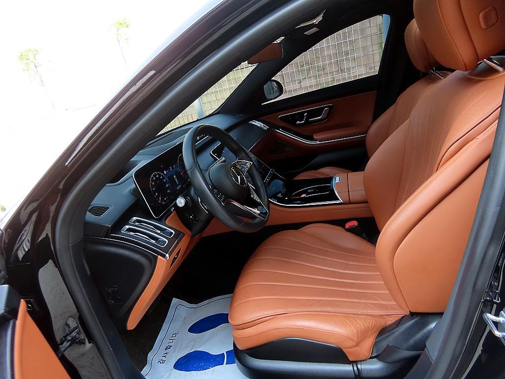 Mercedes Benz S Class - Vista 5