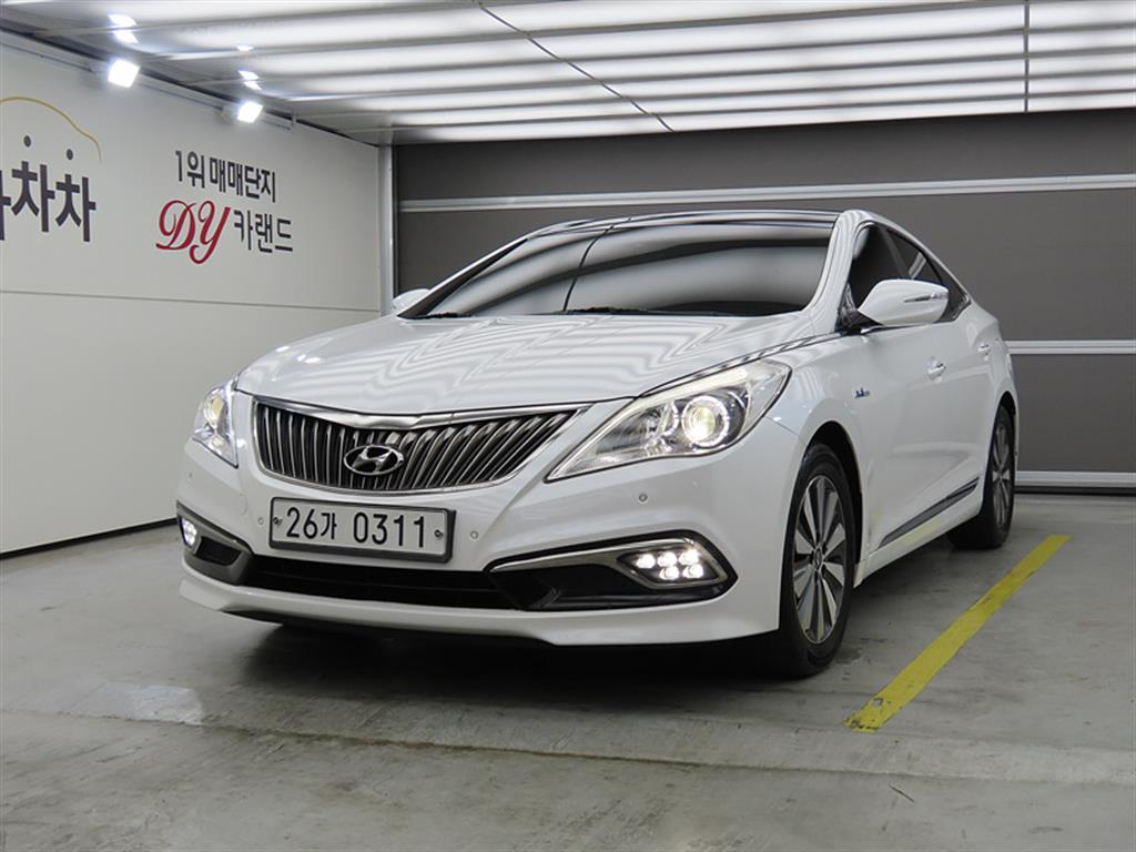 HYUNDAI Grandeur 2017 Blanco - Importación desde Corea - HF Imports Iquique - Foto 1