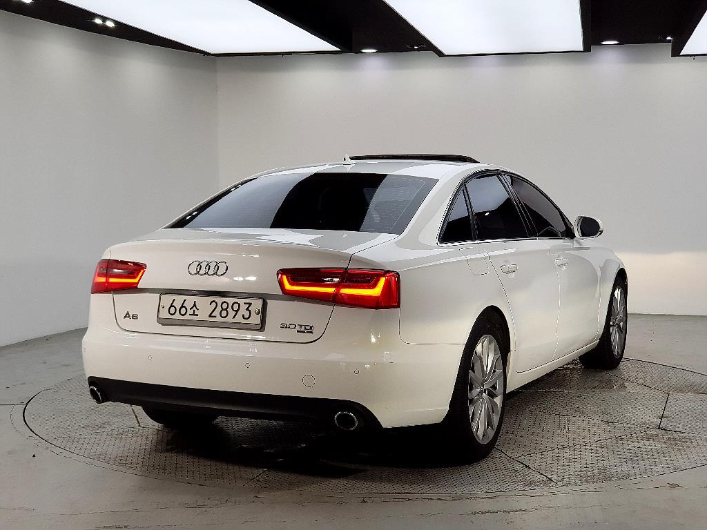 Audi A6 - Vista 4